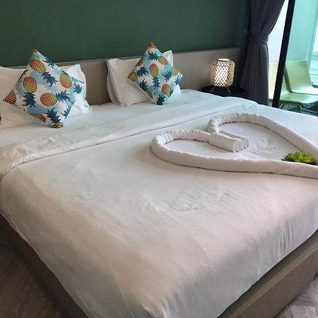 Yanud Residence Phuket Екстериор снимка