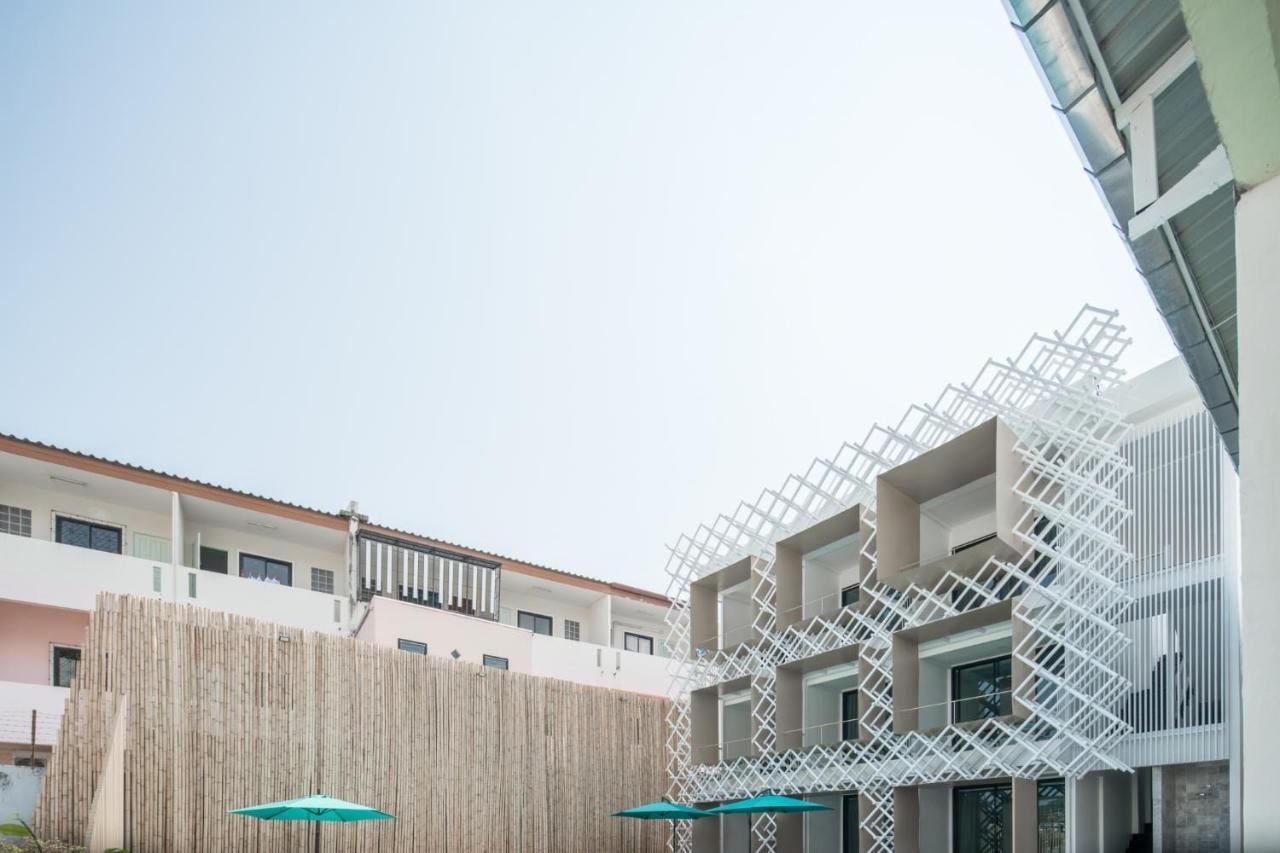 Yanud Residence Phuket Екстериор снимка
