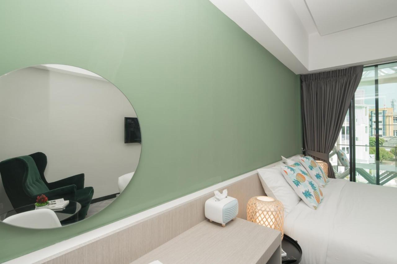 Yanud Residence Phuket Екстериор снимка